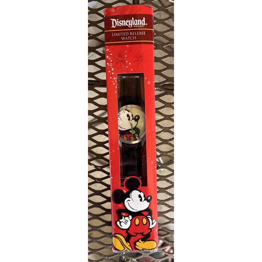 DISNEY MICKEY MOUSE Limited Release WATCH Disneyland Resort New In Box
